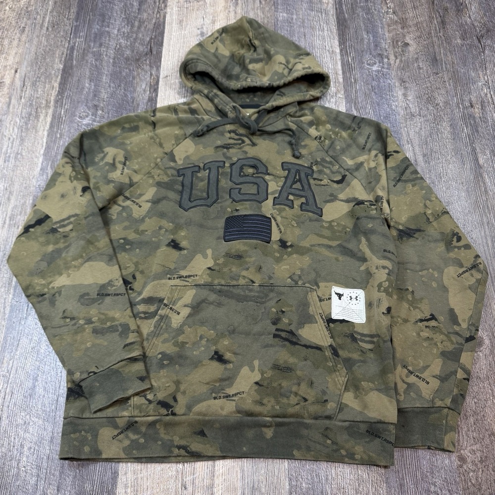 Under Armour Project Rock Veterans Day USA Camo Hoodie Men's Large ColdGear Army